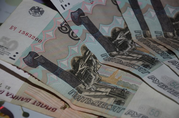 Прогноз: рубль узнает, почему РФ не могла отпустить украинские корабли 