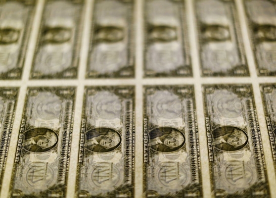 Средний курс доллара США со сроком расчетов "сегодня" по итогам торгов составил 62,8578 руб.