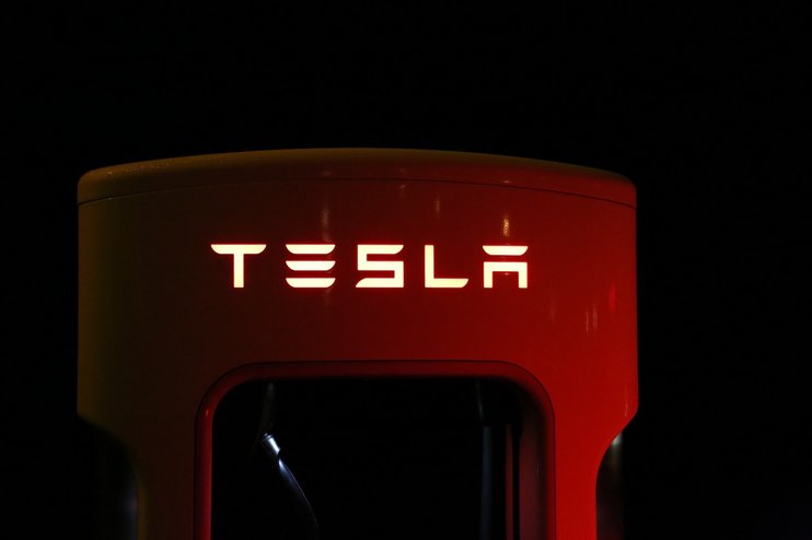 Акции Tesla могут обвалиться до $10 за штуку 